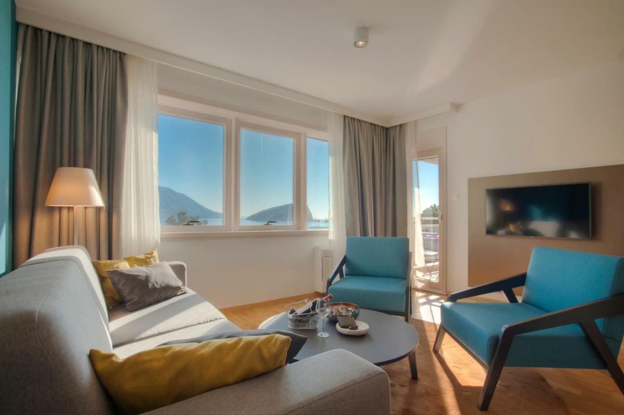 Fontana Hotel & Gastronomy Budva Exterior photo